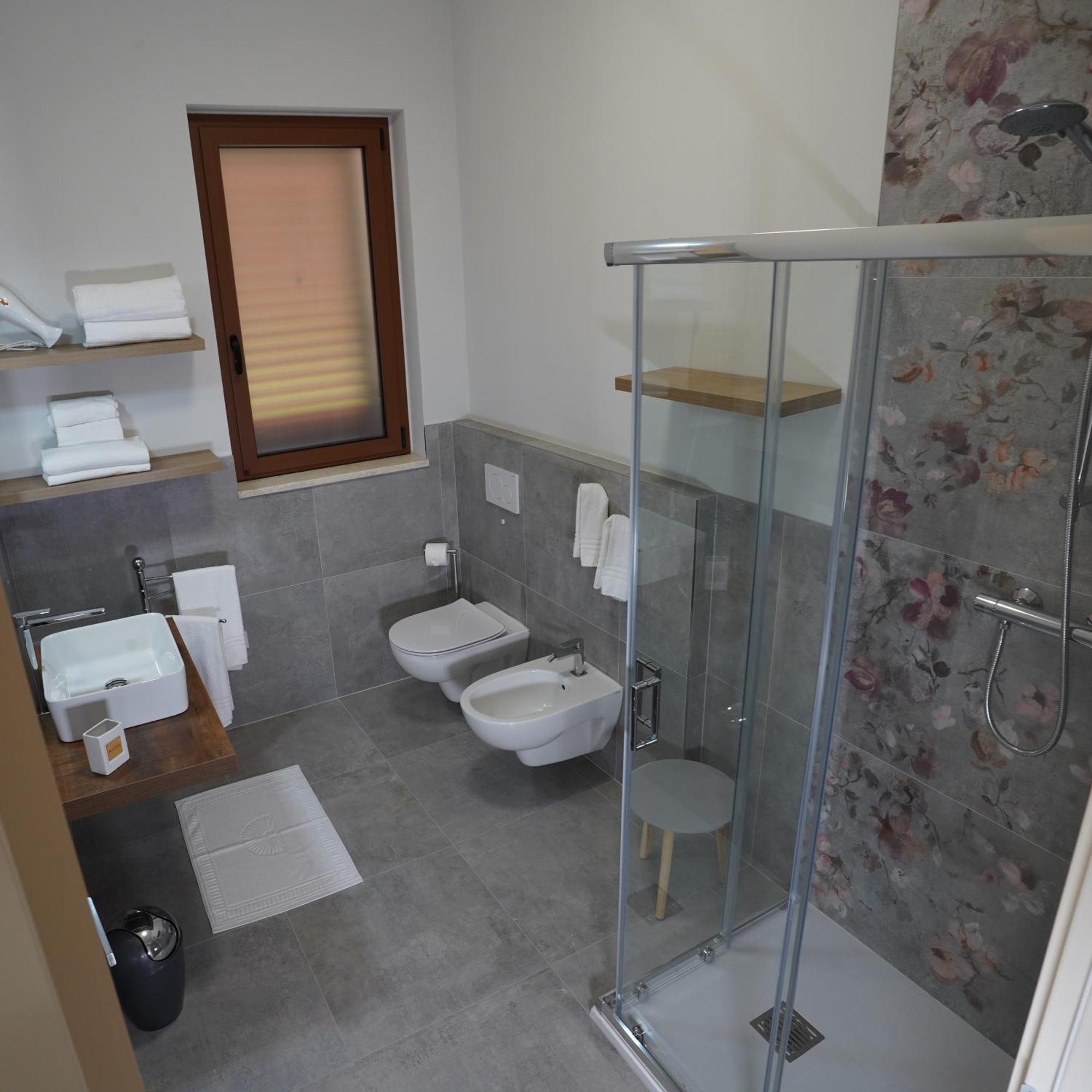 Casale Ferrantino Pensionat Giulianova Exteriör bild